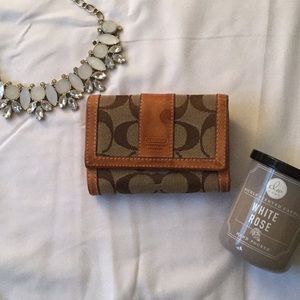 Trifold Classic Coach Wallet